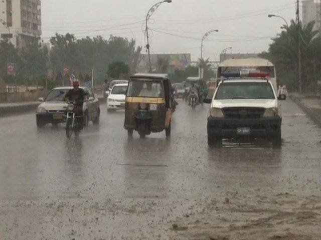 بلوچستان کے بالائی علاقوں میں شدید بارشوں کے باعث ندی نالوں میں طغیانی آگئی