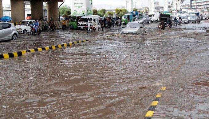 آج سے یکم جولائی تک بارشوں کا امکان، لاہور، اسلام آباد، راولپنڈی میں اربن فلڈنگ کا خدشہ